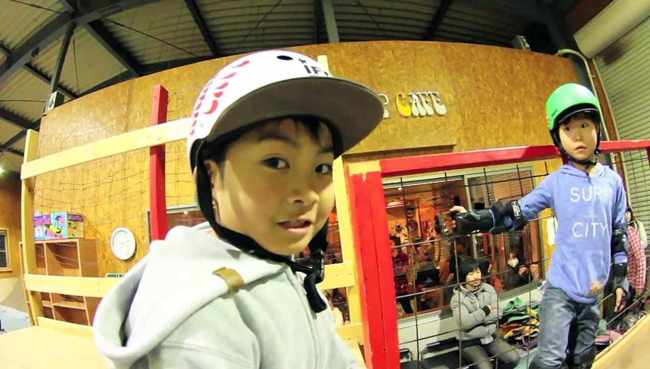 BONDSRAMPCAFE SCHOOL2014