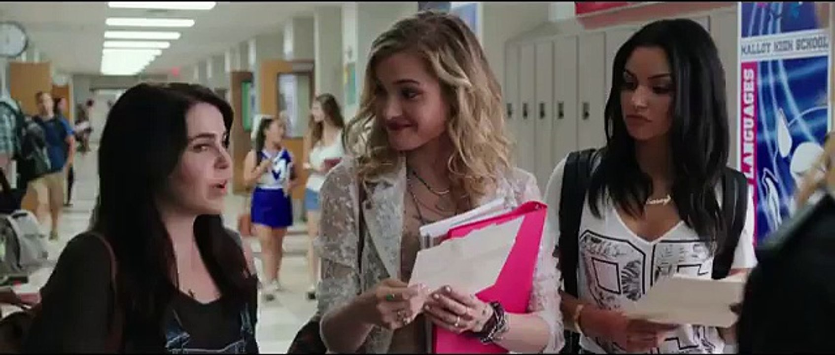 The DUFF Official Trailer #3 (2015) - Bella Thorne, Mae Whitman Comedy HD