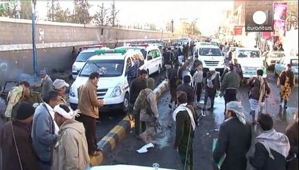 Car bomb in Yemen kills at least 30 outside Sanaa military college
