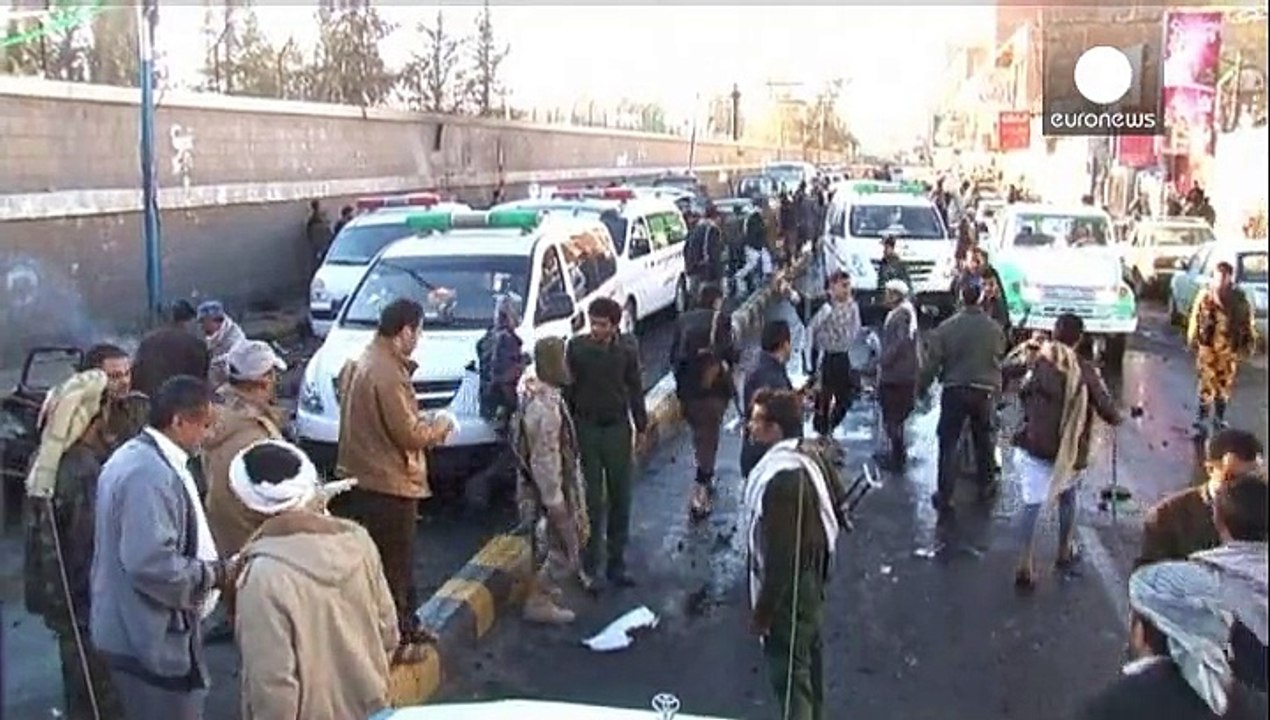 تفجيرٌ قرب مدرسة للشرطة في صنعاء يخلف عشرات القتلى والجرحى