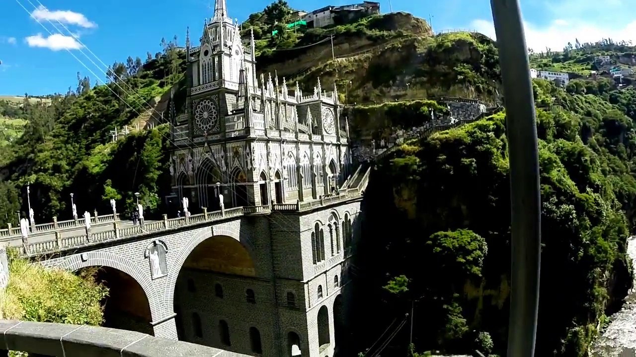 Andiamo America Episode 36 "Bienvenidos a Colombia"