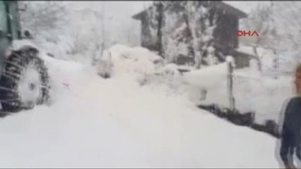 Ordu' da 330 Mahalle Yolu Kar Nedeniyle Ulaşıma Kapandı