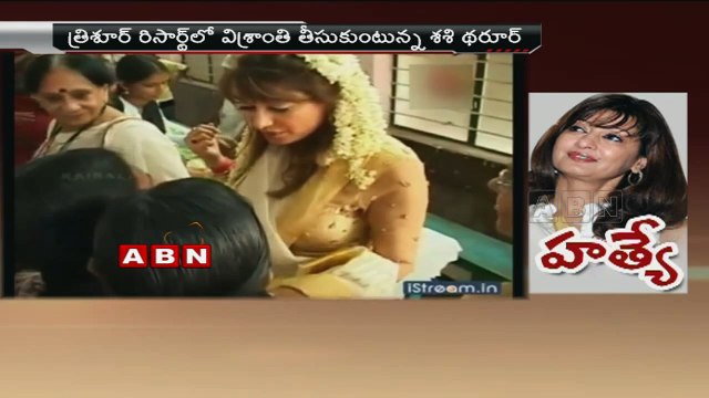 Delhi Police files a case of murder in Sunanda Pushkar's death