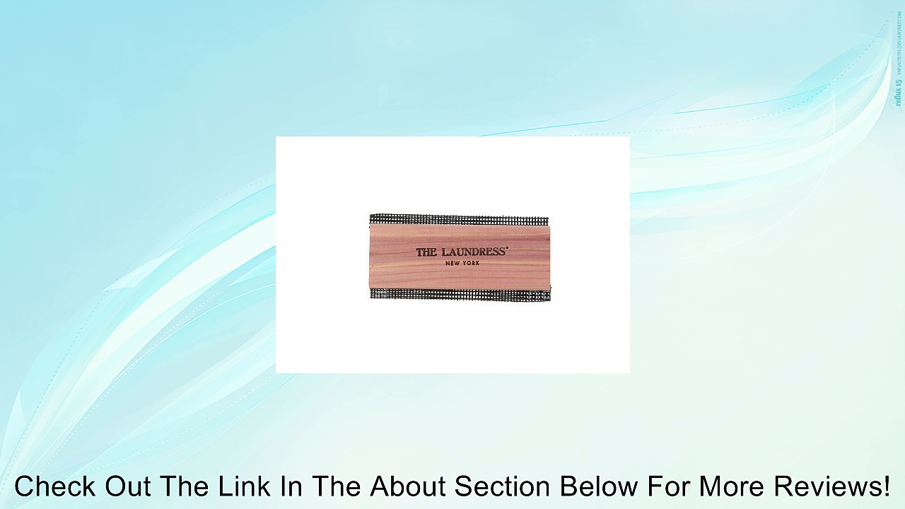 ⁣The Laundress New York Sweater Comb Review