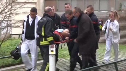 12 shot dead in Paris terror attack