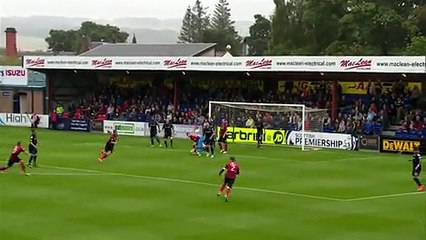 Michael O'Halloran scores for St Johnstone