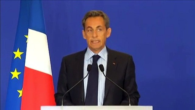 Attaque contre Charlie Hebdo : Notre démocratie est attaquée , réagit Nicolas Sarkozy