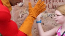 Young Girl VS Gaston : arm wrestle challenge at Disney world