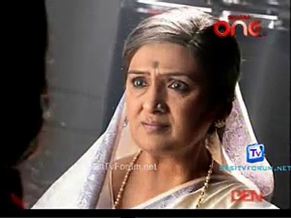 Haunted Nights - Kaun Hai Woh 7th January 2015 Video Watch pt4