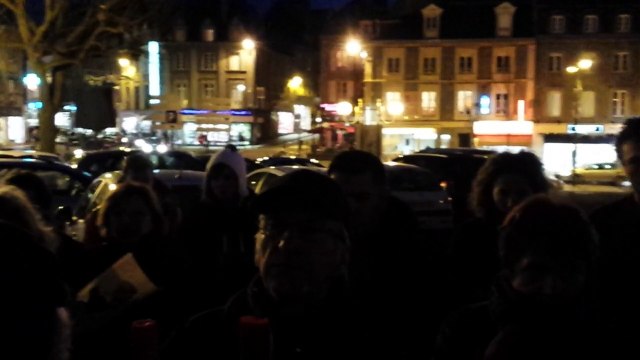 Hommage d'Avranches aux victimes de Charlie Hebdo