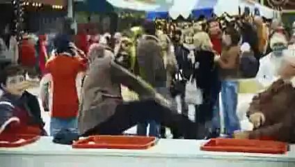 Deck the Halls - Fragman