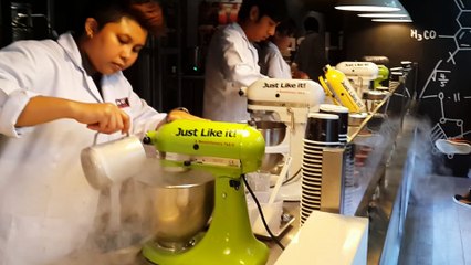 Food of Life 10,000 calories Episode 1 (Singapore Edition)