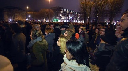 Hommage à Charlie : 2000 personnes Place de la République à Lille