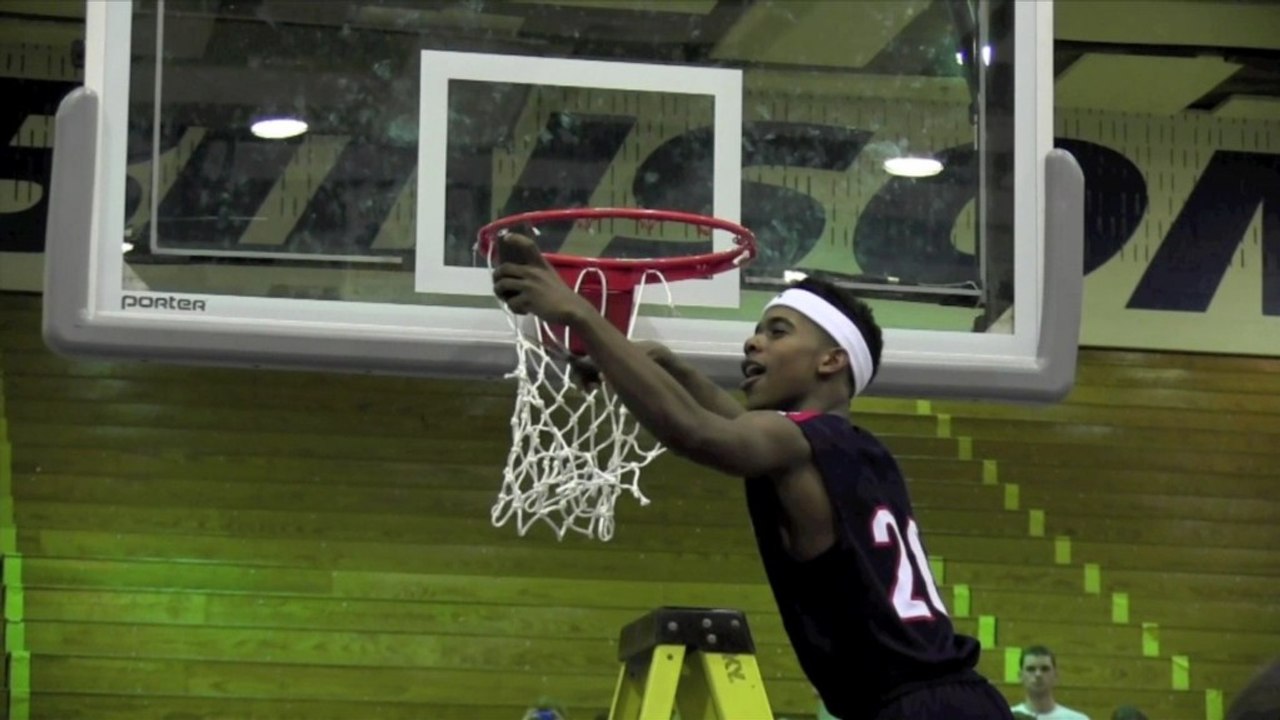 W.T. Woodson's Eric Bowles is a throwback player