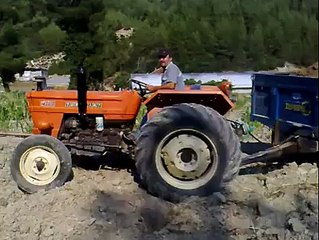 Yörümüyo Lan Çok Güldüm Mutlaka İzle