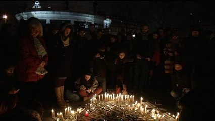 Charlie Hebdo: plus de 35.000 personnes réunies à Paris