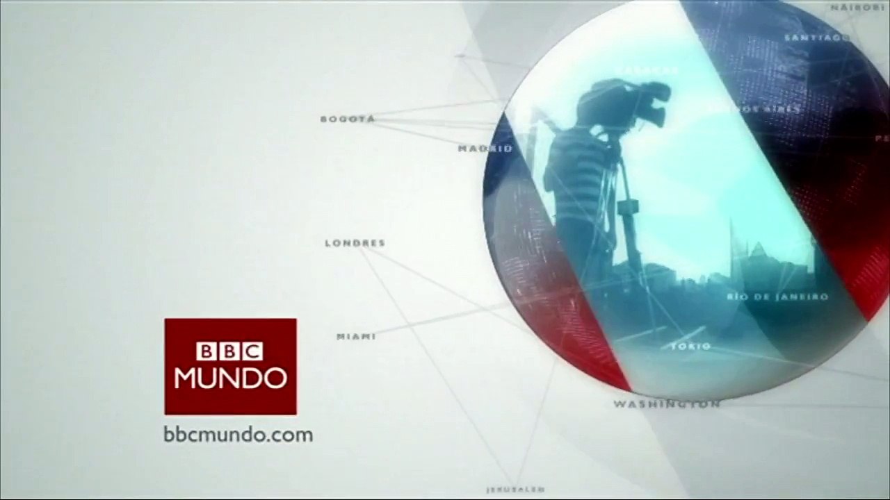 Momento del ataque a la revista Charlie Hebdo en París que dejó 12 muertos - BBC Mundo