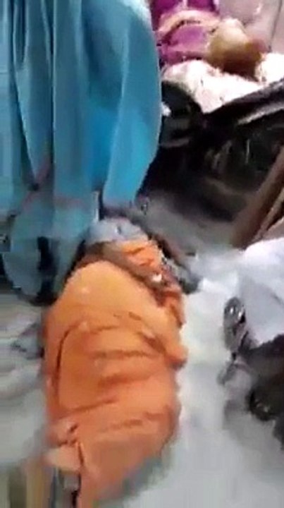 Watch Footage! Lack Of Facilities In Lahore Hospital Shows CM Punjab Incompetence