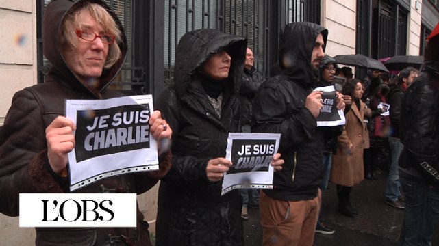 Minute de silence à l'Obs après l'attaque contre Charlie Hebdo