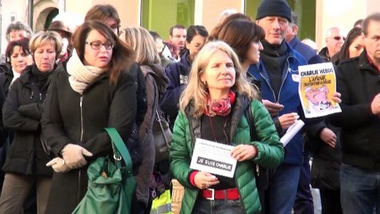 Rassemblement citoyen à Bourg-en-Bresse - Charlie Hebdo