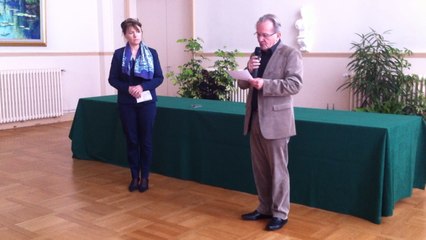 Une minute de silence pour Charlie Hebdo