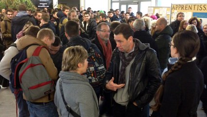 IUT Béthune - CHARLIE HEBDO - minute de silence