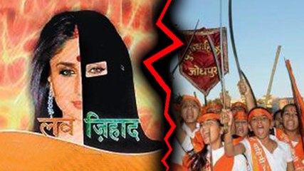 Kareena's Morphed Image Used As WARNING In "Love Jihad'