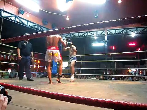 Combat de boxe Thai en Thailande
