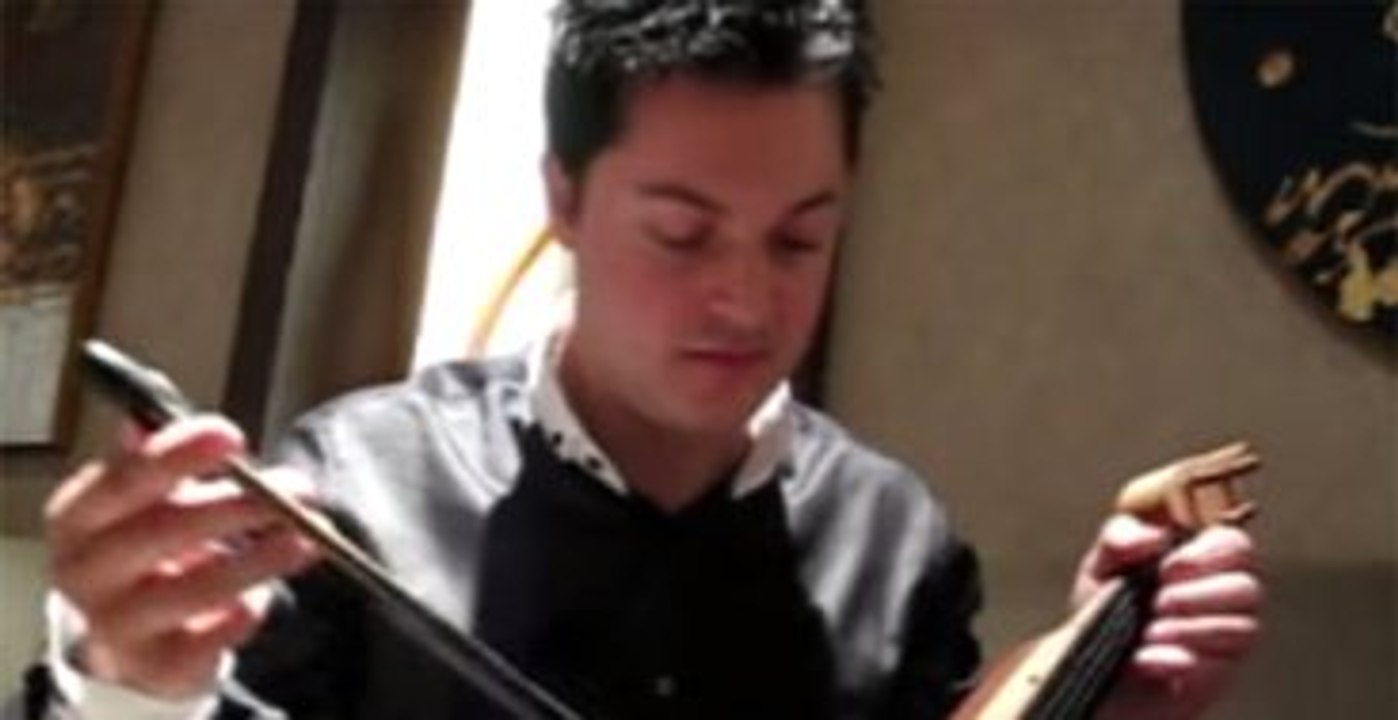 Yunanlı Müzikolog ve Kemençe Üstadından Alışılmadık Kemençe Resitali