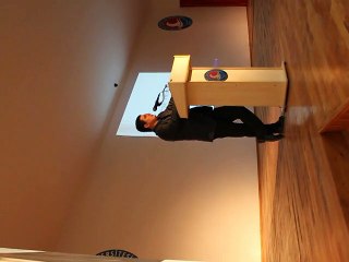 Hakan Tütüncü şiir okuyor