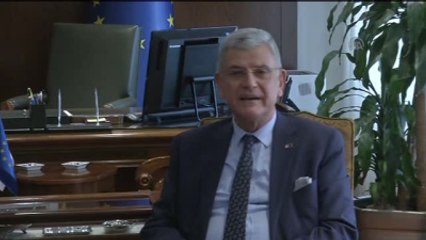 Volkan Bozkır, Klaus Wölfer'i Kabul Etti