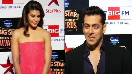 Jacqueline Fernandez wants to romance Aamir Khan !