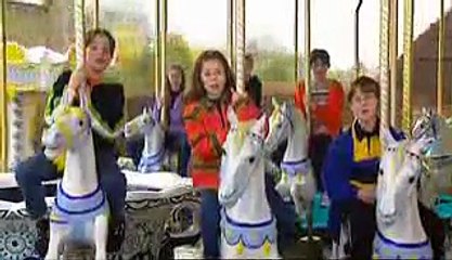 She'll be Coming Round the Mountain - English Nursery Rhymes Children Songs