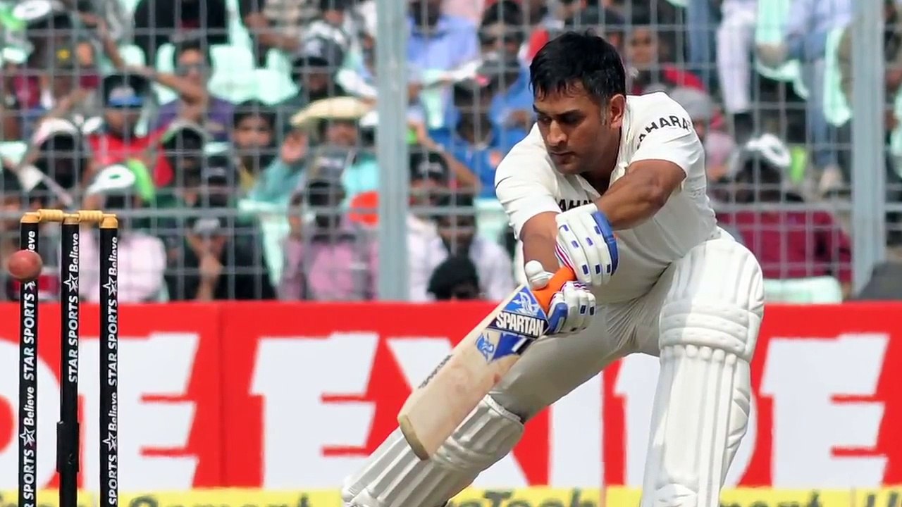 MS Dhoni Announces Retirement