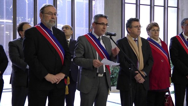 Minute de silence à l'Hôtel du Département pour les victimes de l'attentat à Charlie Hebdo