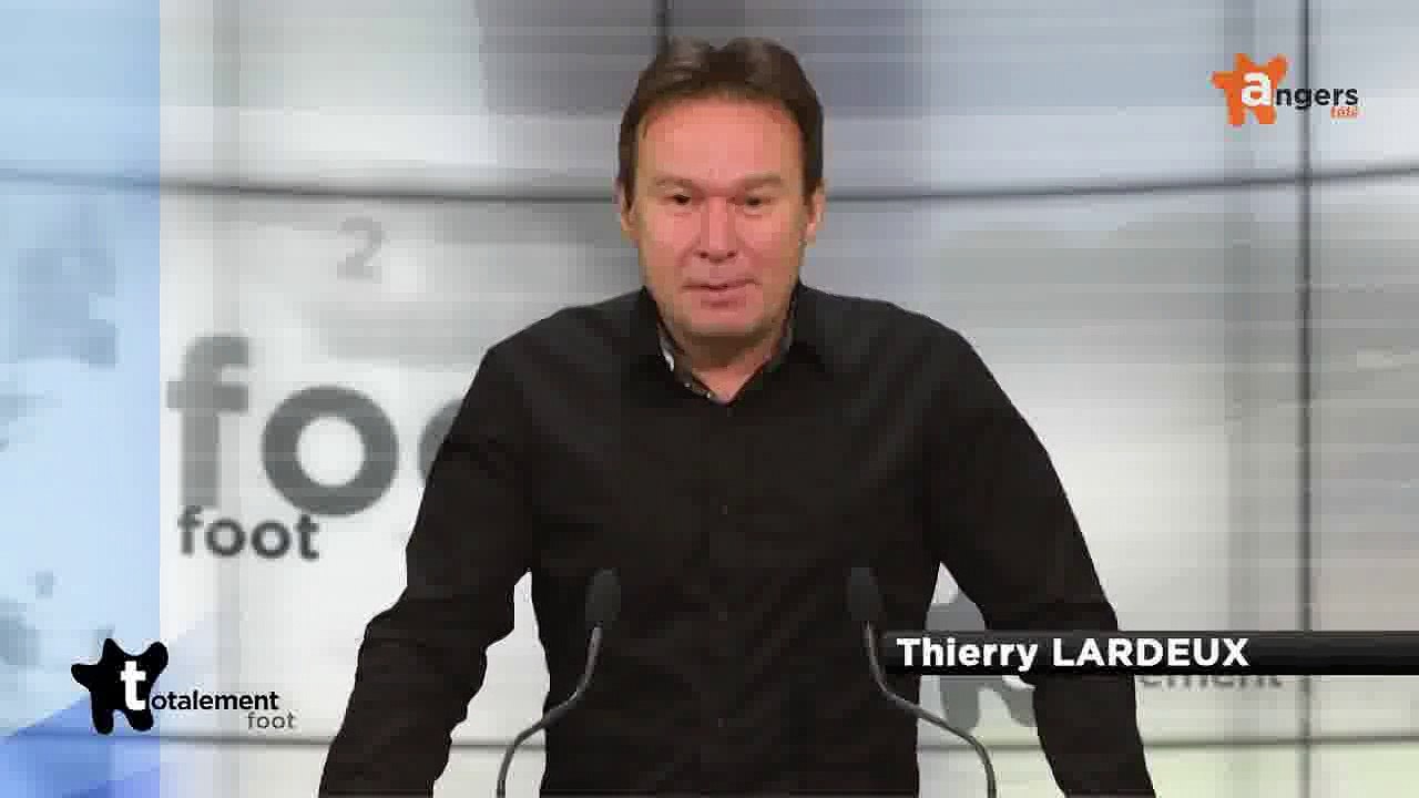 TOTALEMENT FOOT 1ER SEMESTRE 2015 [S.2015] [E.2] - Totalement Foot du 08 janvier 2015 : Avec Oliver Auriac