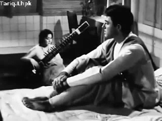 Hum Tere Pyar Mein Saara Alam Khoo Bethe=1963