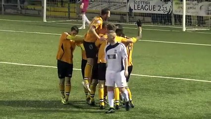 Stoppage time penalty seals Annan win