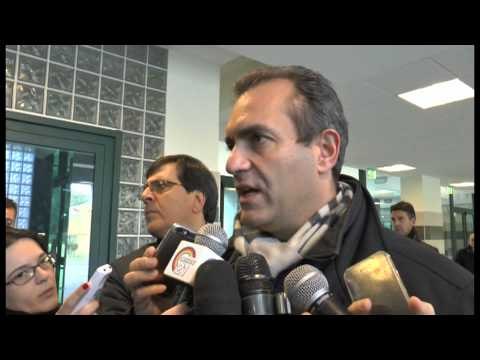 Napoli - Pino Daniele, De Magistris proclama il lutto cittadino (05.01.15)