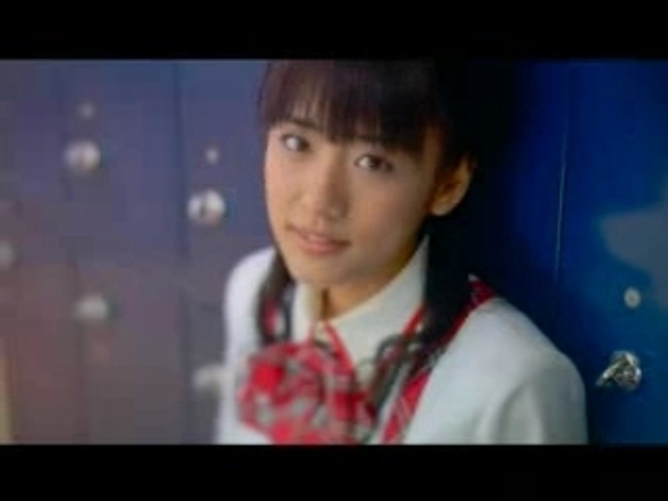 AKB48 - Skirt Hirari