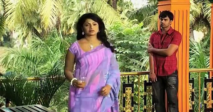 Ek Bindaas Aunty (2015) Bollywood Full Movie