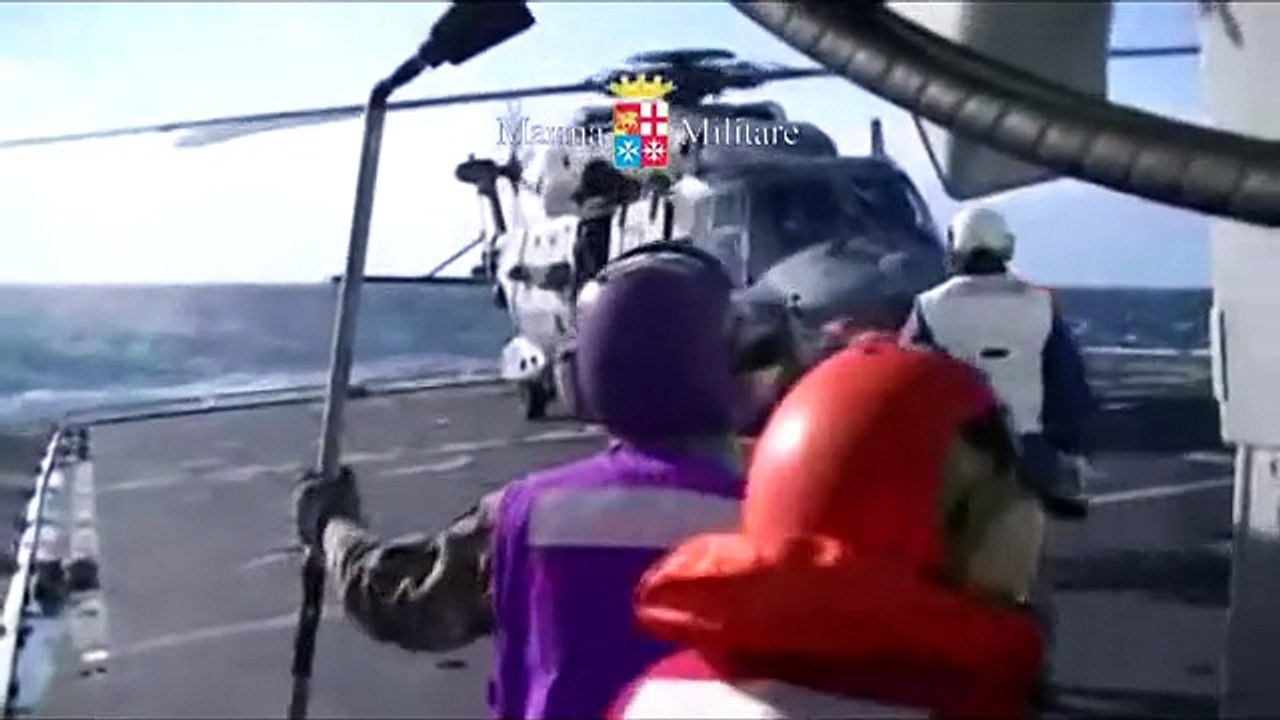 Corfù (Grecia) - Traghetto in fiamme ''Norman Atlantic'' -16- (30.12.14)