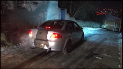 Yolda Kalan Aracı İtfaiye Kurtardı