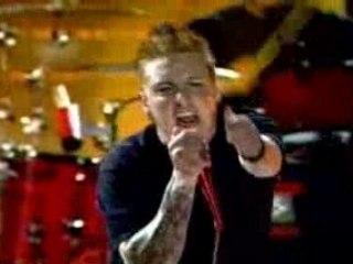 Papa Roach - M-80 (Live)