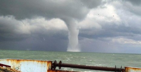 Açık Denizde Hortum Dehşeti