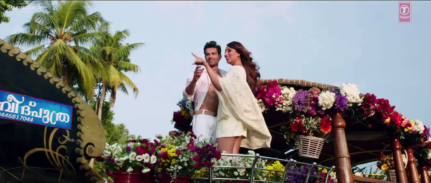 Awaara 720p HD Video Song - Alone
