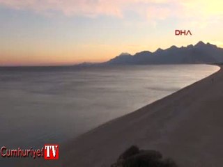 Antalya Beachpark harabeye döndü