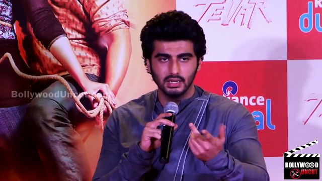 Kareena Kapoor's LOVE JIHAD Controversy | Arjun Kapoor's SHOCKING REACTION