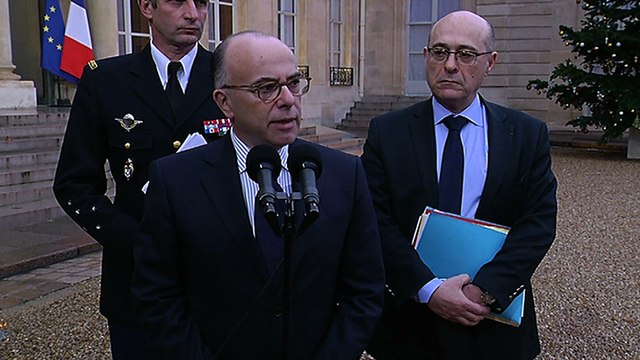 Déclaration de Bernard Cazeneuve après la réunion interministérielle de crise à l'Elysée