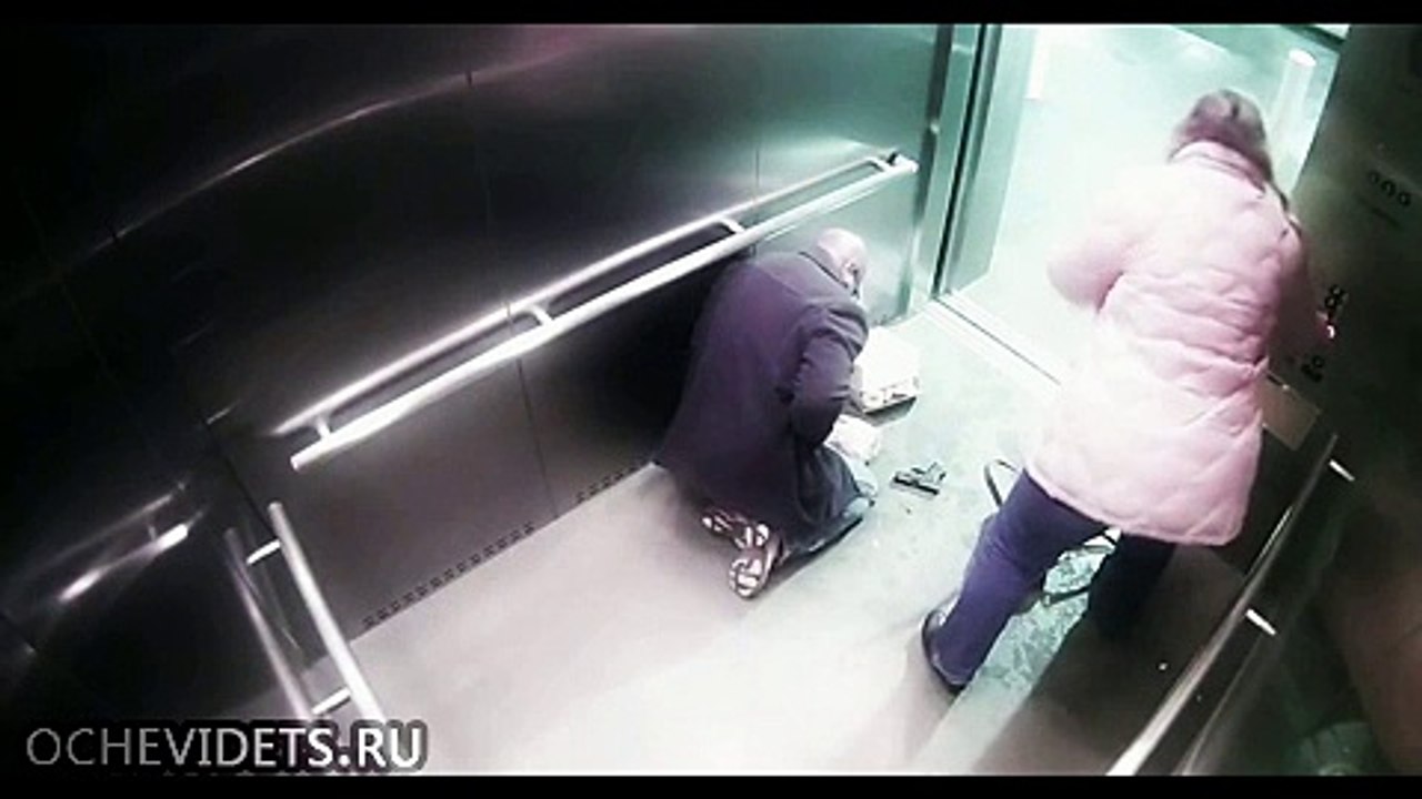 American Cop Shot Himself by Mistake